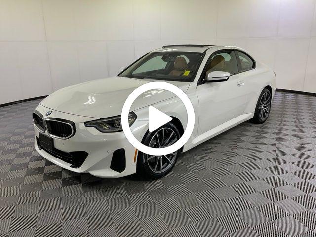2024 Bmw 230i xDrive photo 2