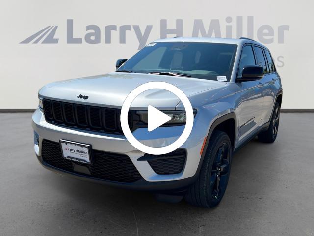 2025 Jeep Grand Cherokee Altitude photo 2