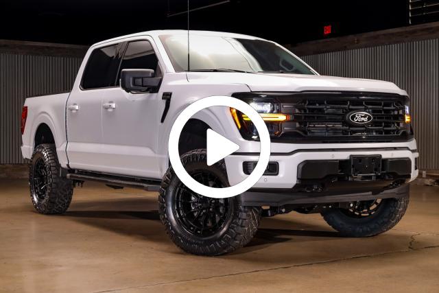 2025 Ford F-150 XLT photo 2