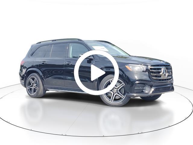 2026 Mercedes Benz GLS 450 4MATIC photo 2