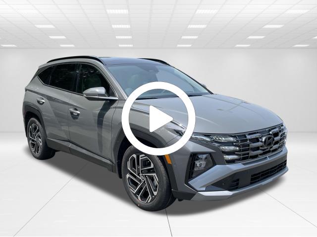 2025 Hyundai Tucson Limited photo 2