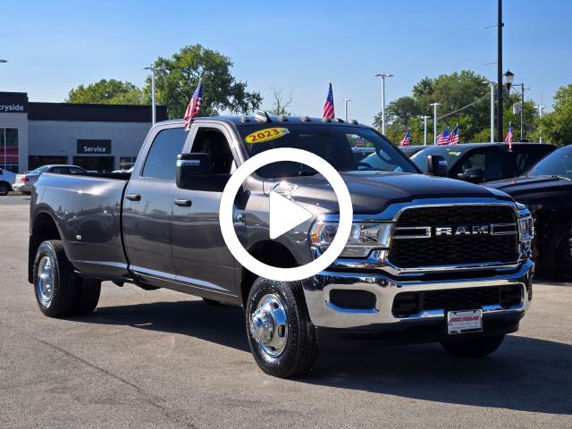 2023 Ram 3500 Tradesman photo 2