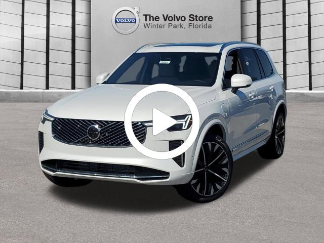 2025 Volvo XC90 T8 AWD Plus photo 2