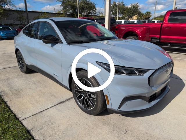 2025 Ford Mustang Mach-E Premium photo 2