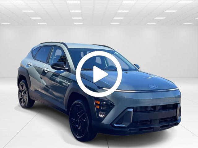 2026 Hyundai Kona SEL photo 2