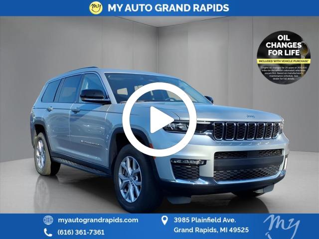 2022 Jeep Grand Cherokee Limited photo 2