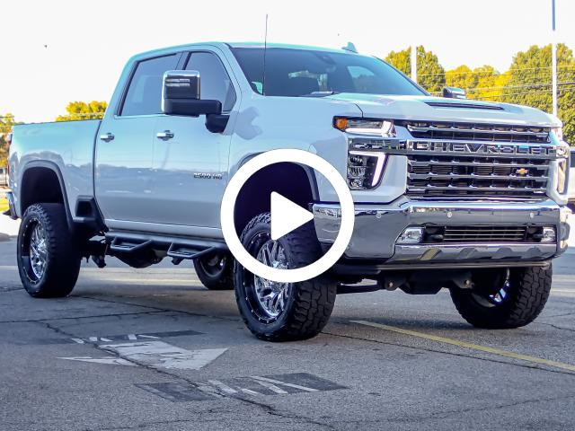 2021 Chevrolet Silverado 2500HD LTZ photo 2