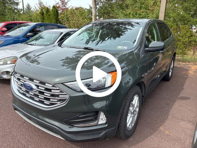2022 Ford Edge SEL photo 2
