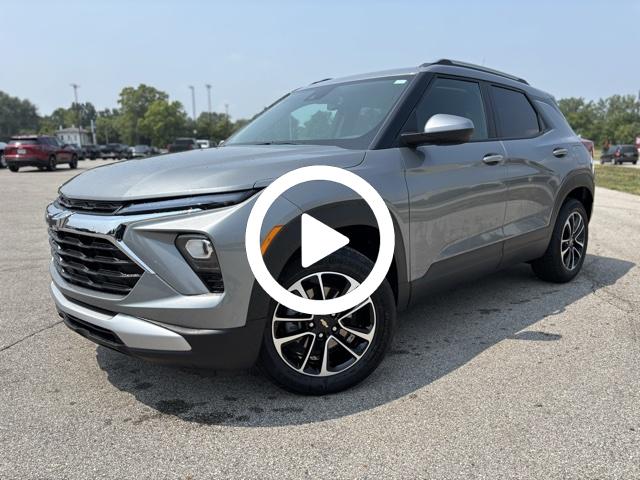 2025 Chevrolet Trailblazer LT photo 2