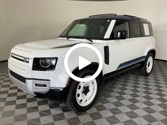 2025 Land Rover Defender 110 S photo 2