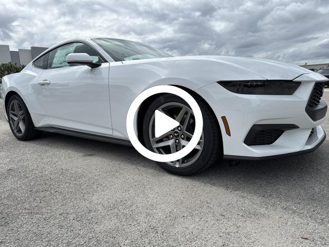 2025 Ford Mustang EcoBoost photo 2