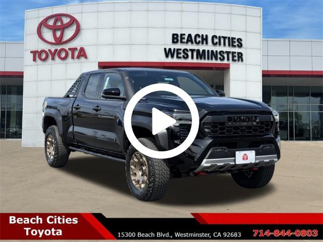 2025 Toyota Tacoma Trailhunter photo 2