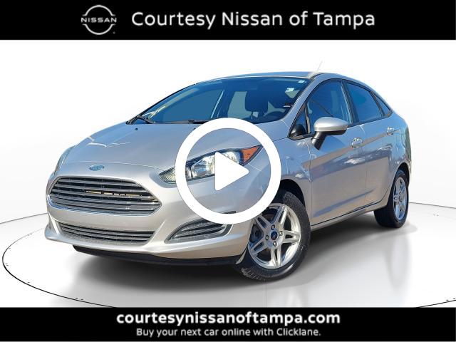2017 Ford Fiesta SE photo 2