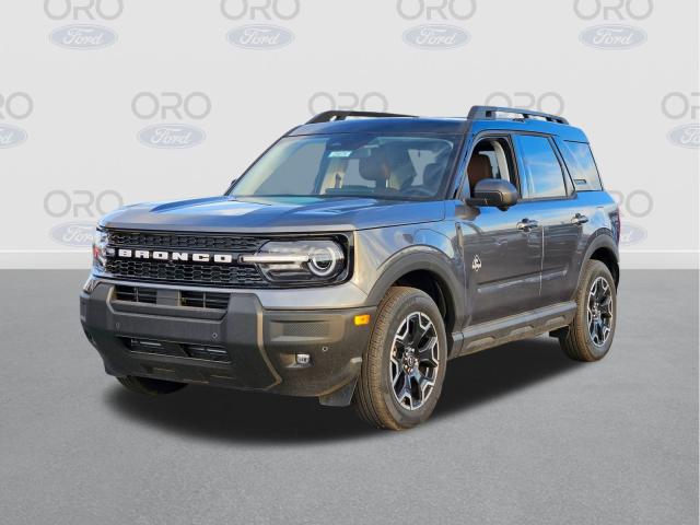 2025 Ford Bronco Sport Outer Banks photo 3
