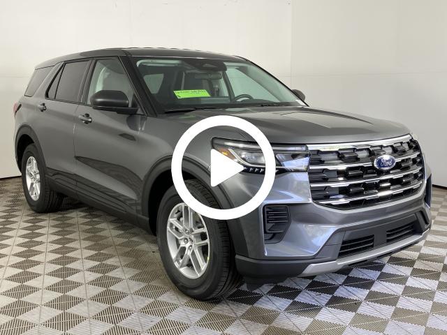 2026 Ford Explorer photo 2