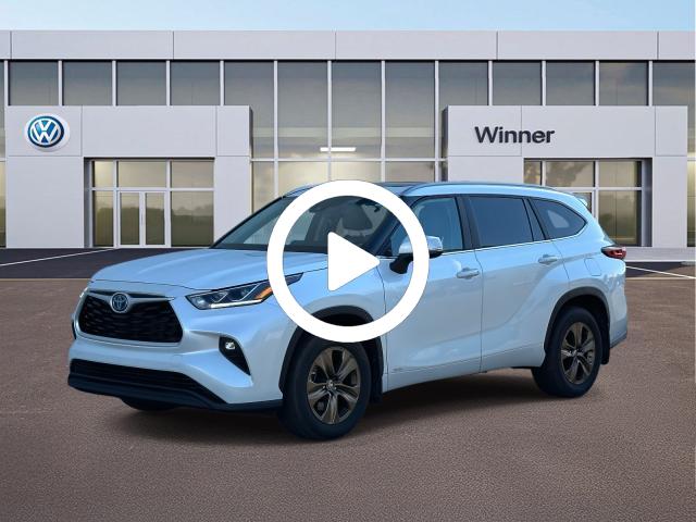 2023 Toyota Highlander Hybrid Bronze Edition photo 2