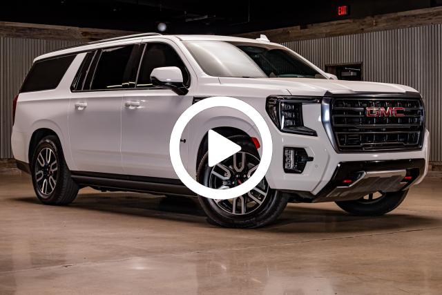 2023 Gmc Yukon XL AT4 photo 2
