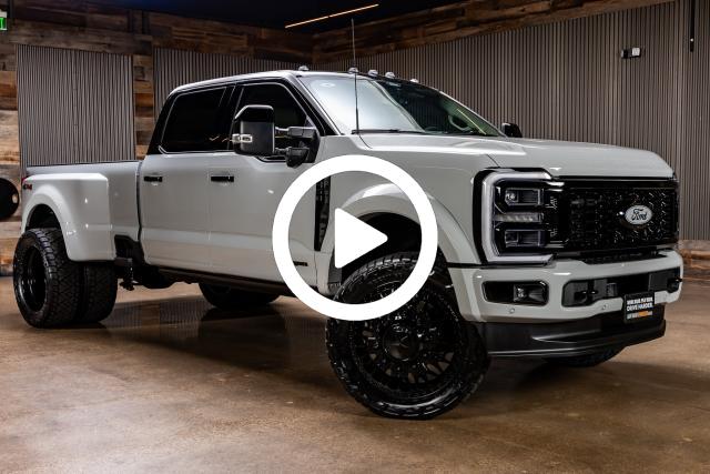 2026 Ford F-450 photo 2