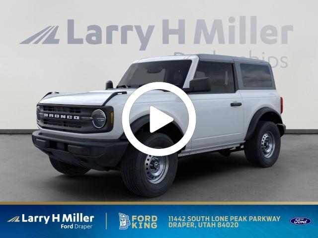 2025 Ford Bronco Base photo 2