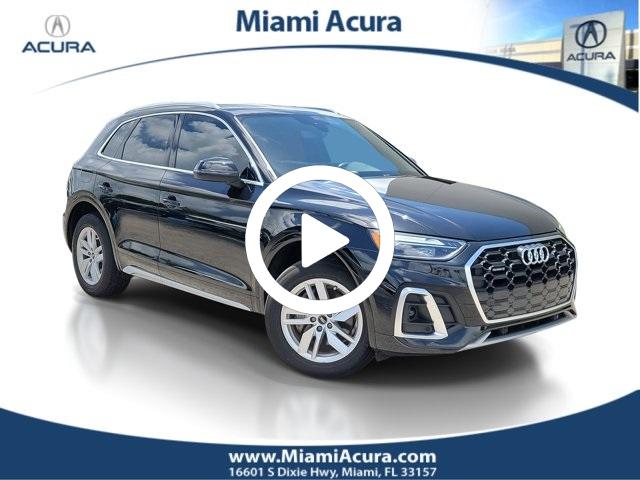 2022 Audi Q5 45 S line Premium photo 2