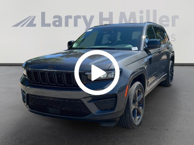 2025 Jeep Grand Cherokee Altitude X photo 2
