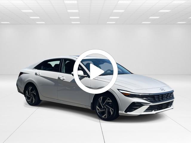 2025 Hyundai Elantra Limited photo 2