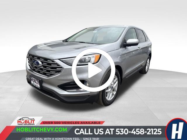 2022 Ford Edge SEL photo 2