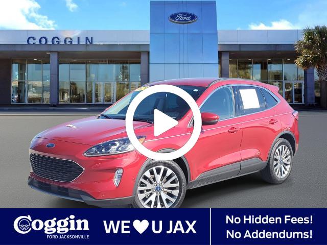 2020 Ford Escape Titanium Hybrid photo 2