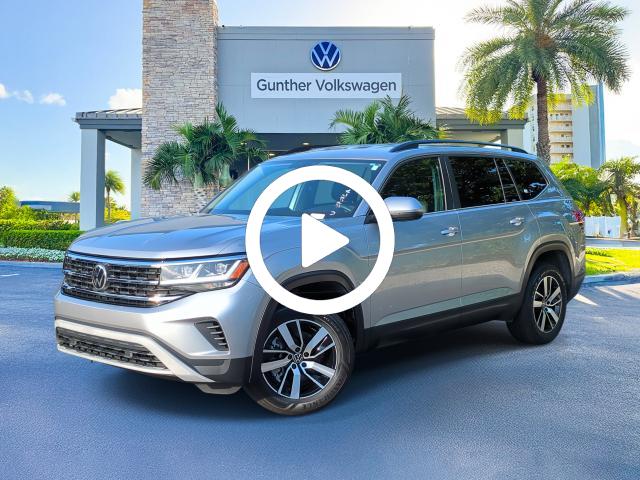 2022 Volkswagen Atlas SE photo 2