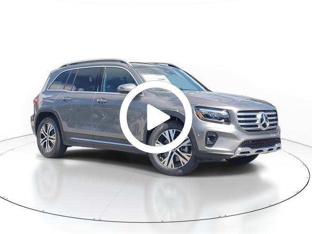 2026 Mercedes Benz GLB 250 photo 2